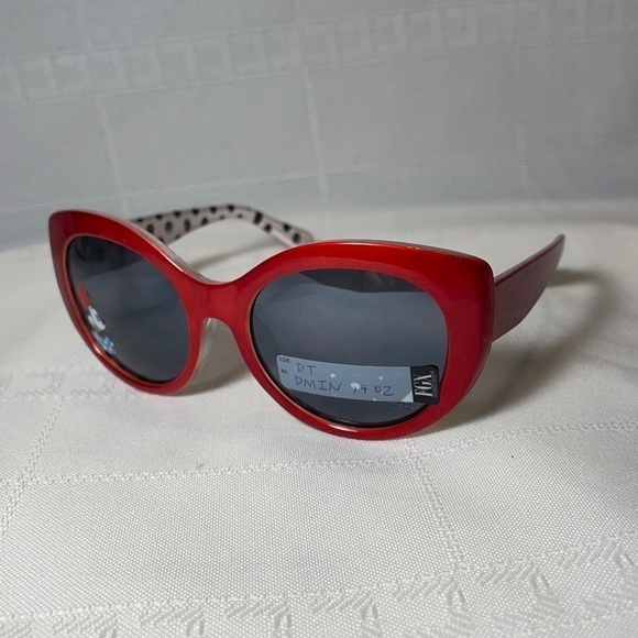 *5 for $25* NWOT Kids FGX International Fashion Sunglasses Red Butterfly Cat Eye - Picture 1 of 4